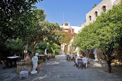 S. Nikolis Hotel &#038; Appartments